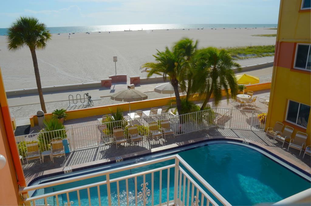 Page Terrace Beachfront Hotel Сейнт Пийт Бийч Екстериор снимка