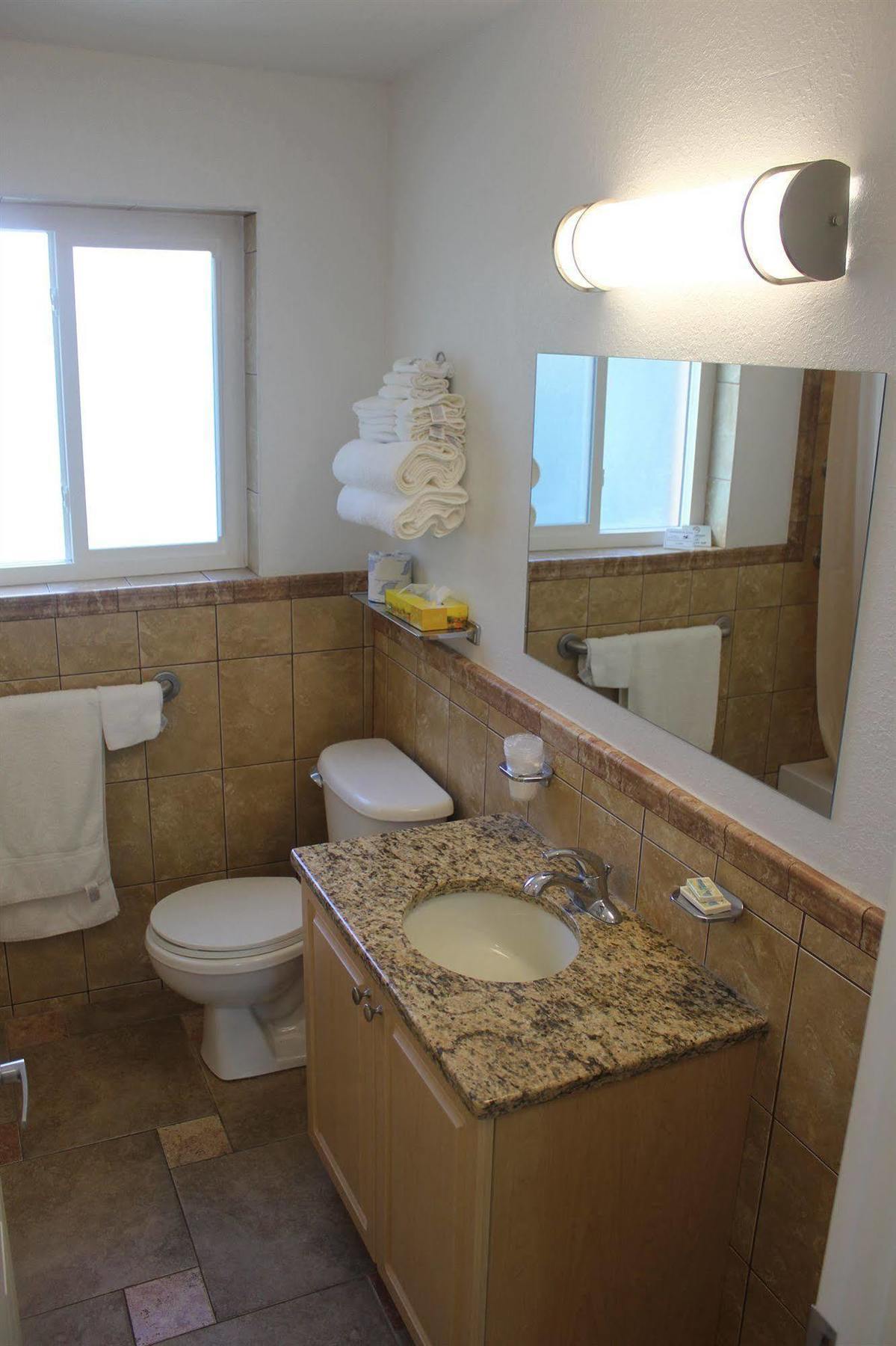 Page Terrace Beachfront Hotel Сейнт Пийт Бийч Екстериор снимка